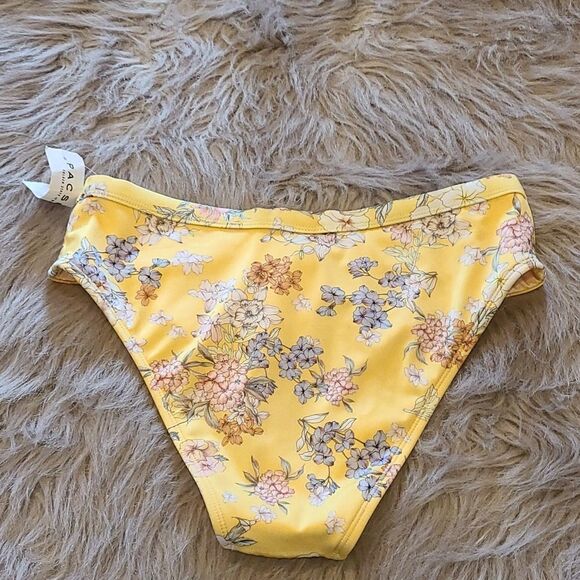 NWT Pacsun L.A. Hearts yellow floral swimsuit bottoms size small - Picture 4 of 4